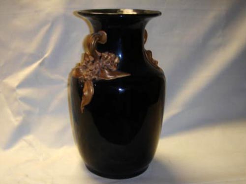 Chinese mirror black glazed & gilt vase