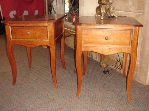 Cherrywood French Provincial lamp table