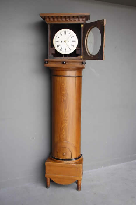 Antique Waterbury U.S.A Heavy Brass Ships Wheel Clock