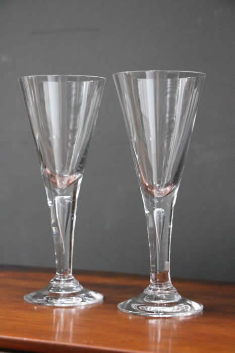Stunning Straight Sided Square Wine Glasses Set of 6 